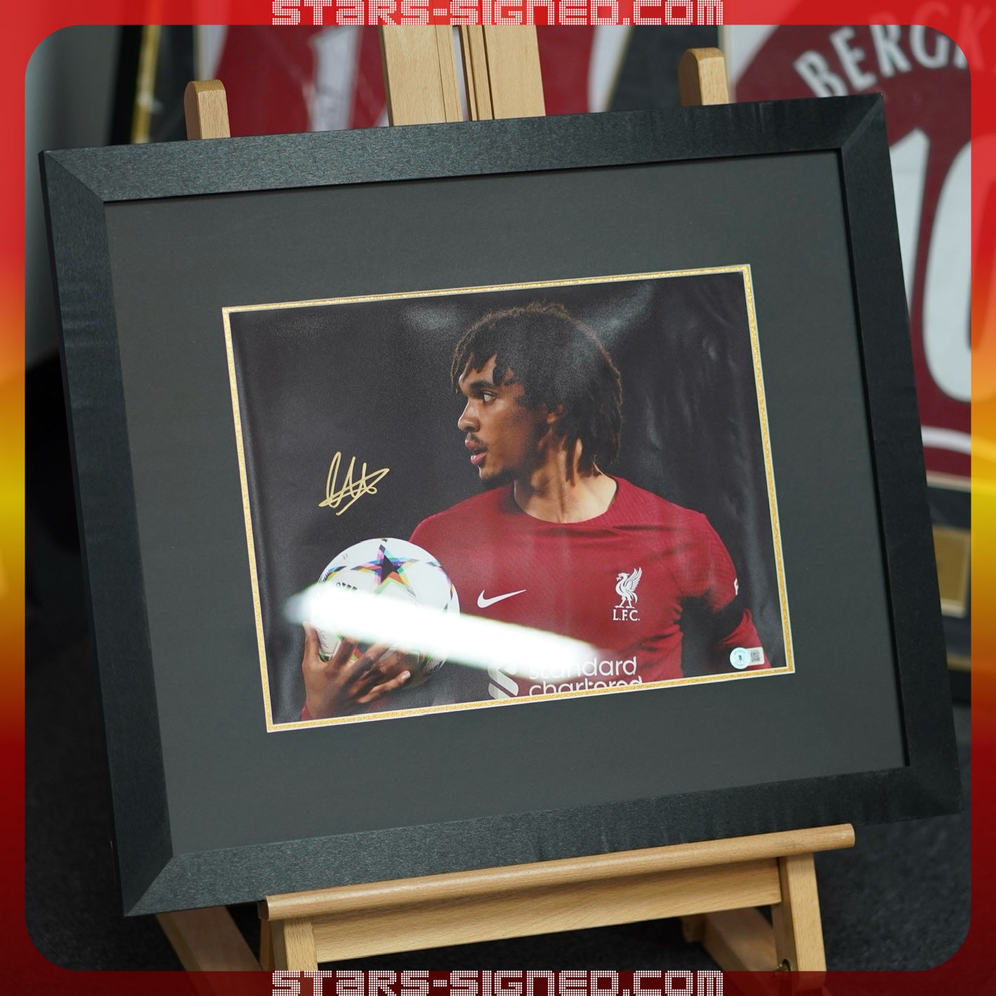 阿歷山大·阿諾特 Trent Alexander-Arnold 利物浦【比賽特寫】 親筆簽名照片裱框