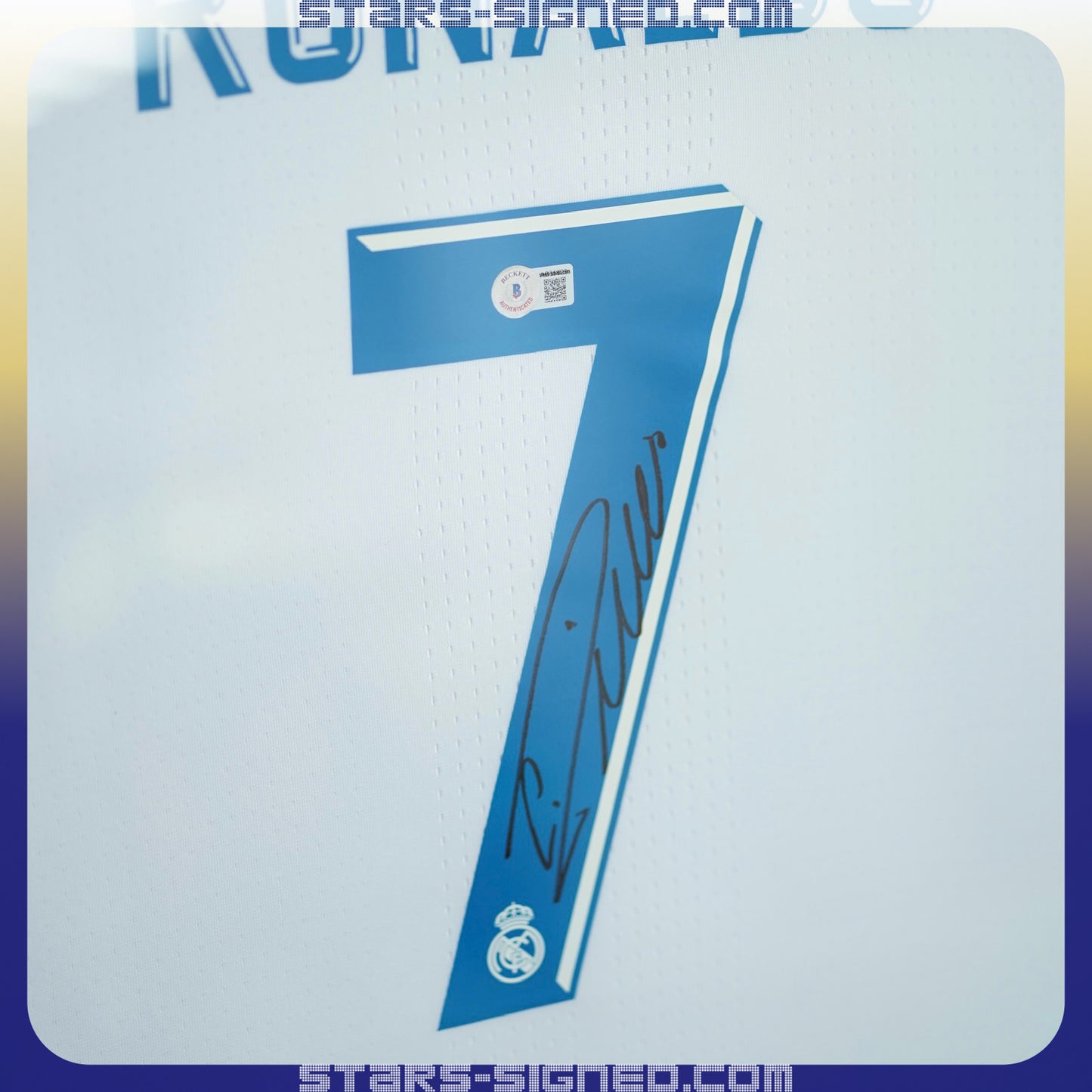 C·朗拿度 Cristiano Ronaldo 皇家馬德里主場球衣寛幅裱框 (背簽)