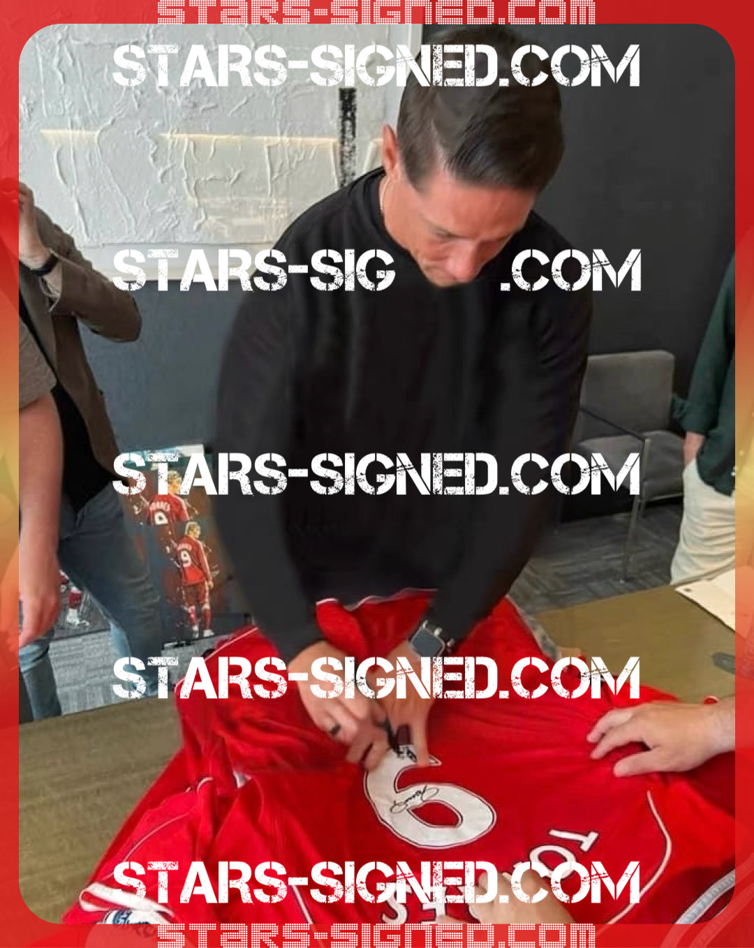 費蘭度·托利斯 Fernando Torres 利物浦主場球衣寛幅裱框(背簽)