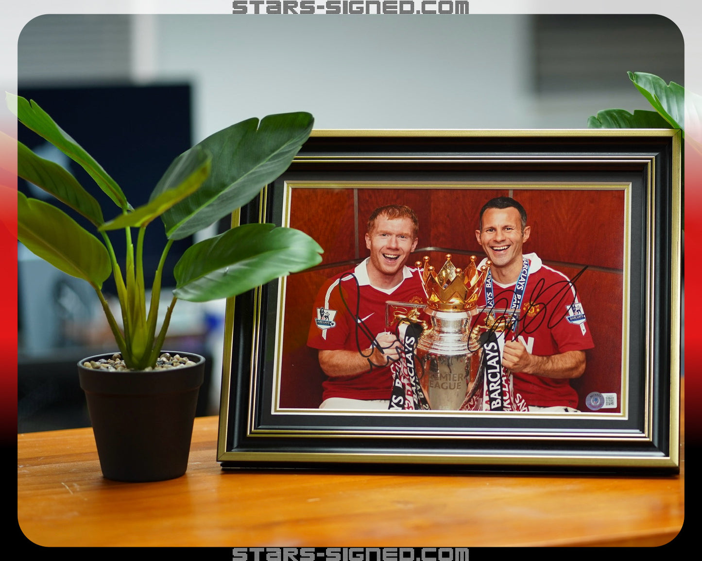 史高斯 Paul Scholes、傑斯 Ryan Giggs 曼聯【2011英超聯賽冠軍】親筆簽名相片裱框