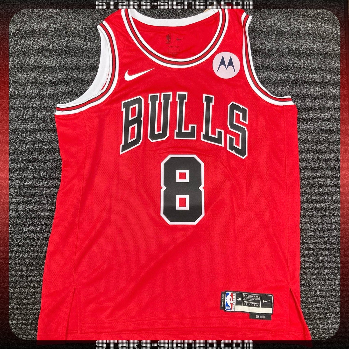 拿芬 Zach LaVine 芝加哥公牛隊
Nike Icon Edition Swingman 球衣連廣告章(背簽)