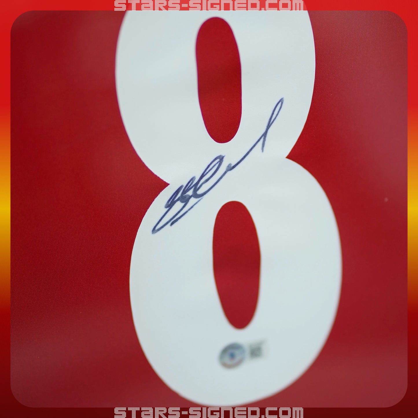 謝拉特 Steven Gerrard 利物浦主場球衣寛幅裱框(背簽)