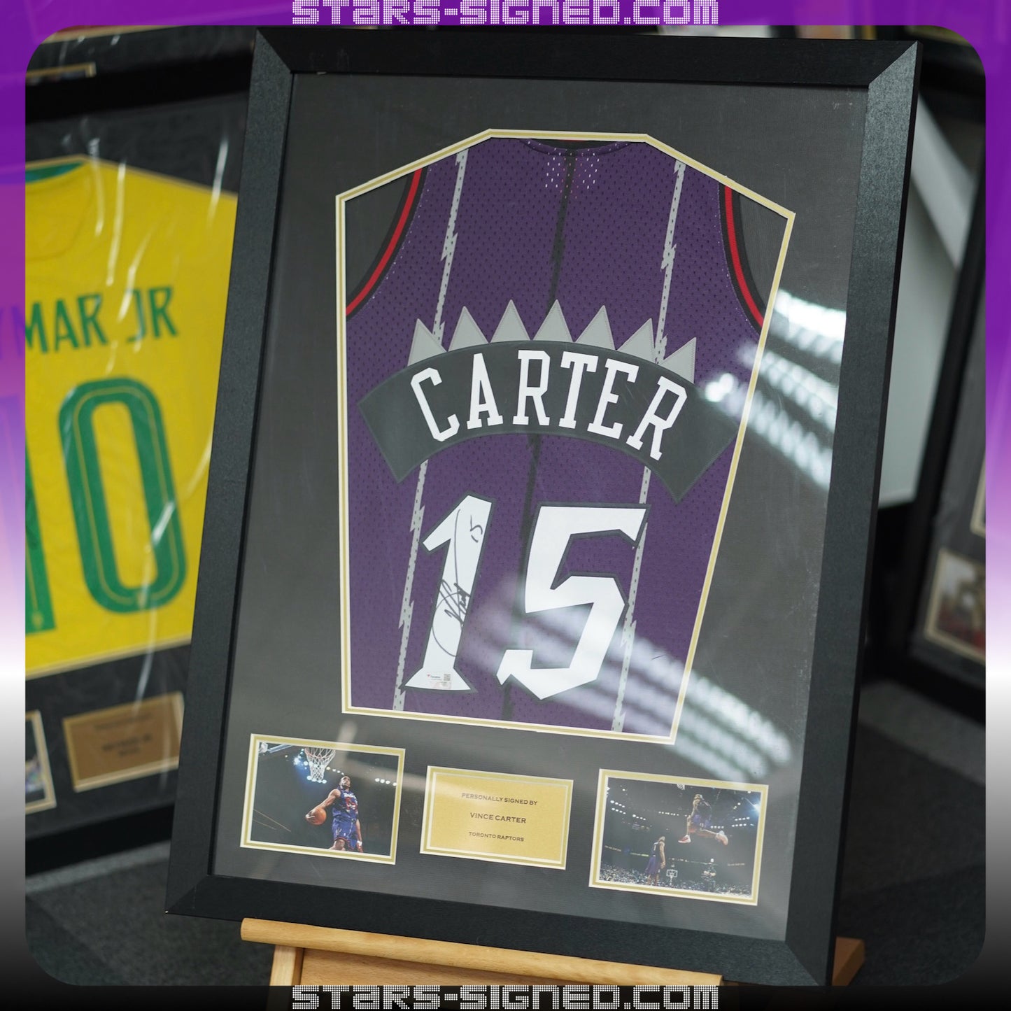 卡達 Vince Carter 多倫多速龍隊 M&N Swingman 球衣裱框(背簽)