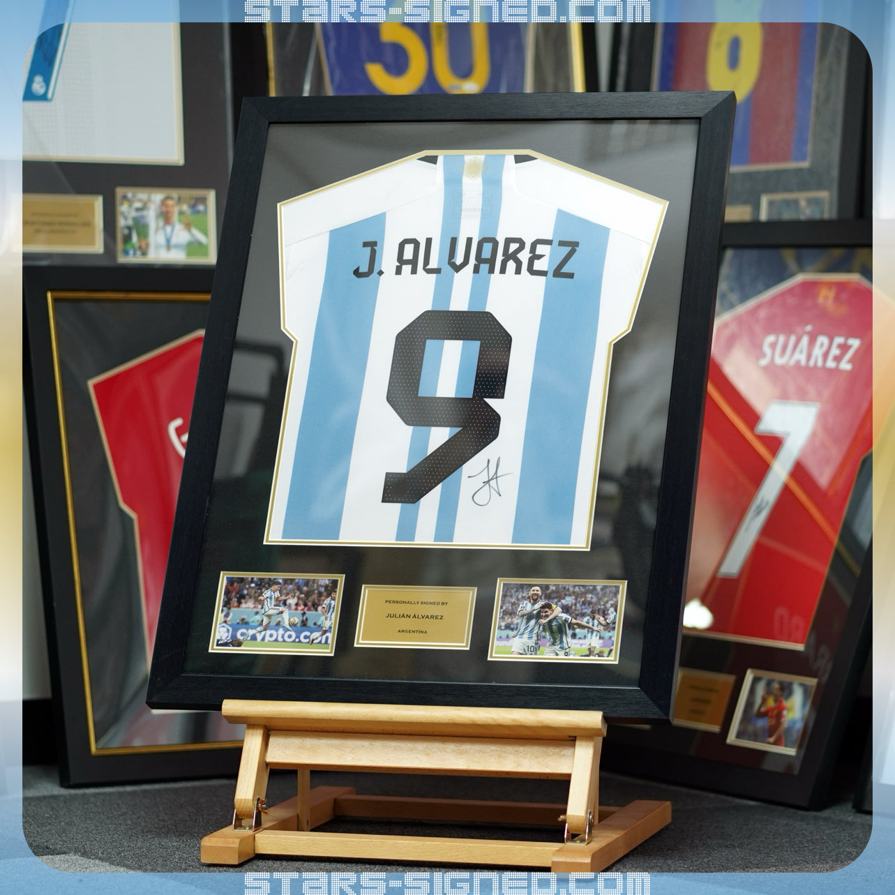 祖利安·艾華利斯 Julián Alvarez 阿根廷主場球衣裱框 (背簽)