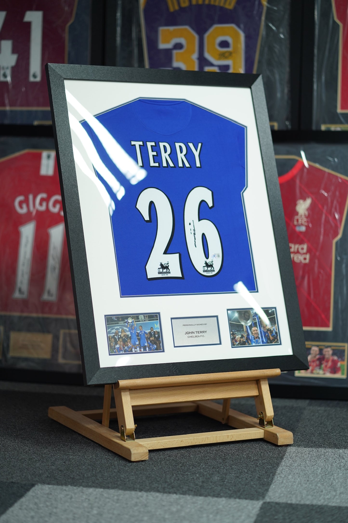泰利 John Terry 車路士 主場球衣裱框 (背簽)