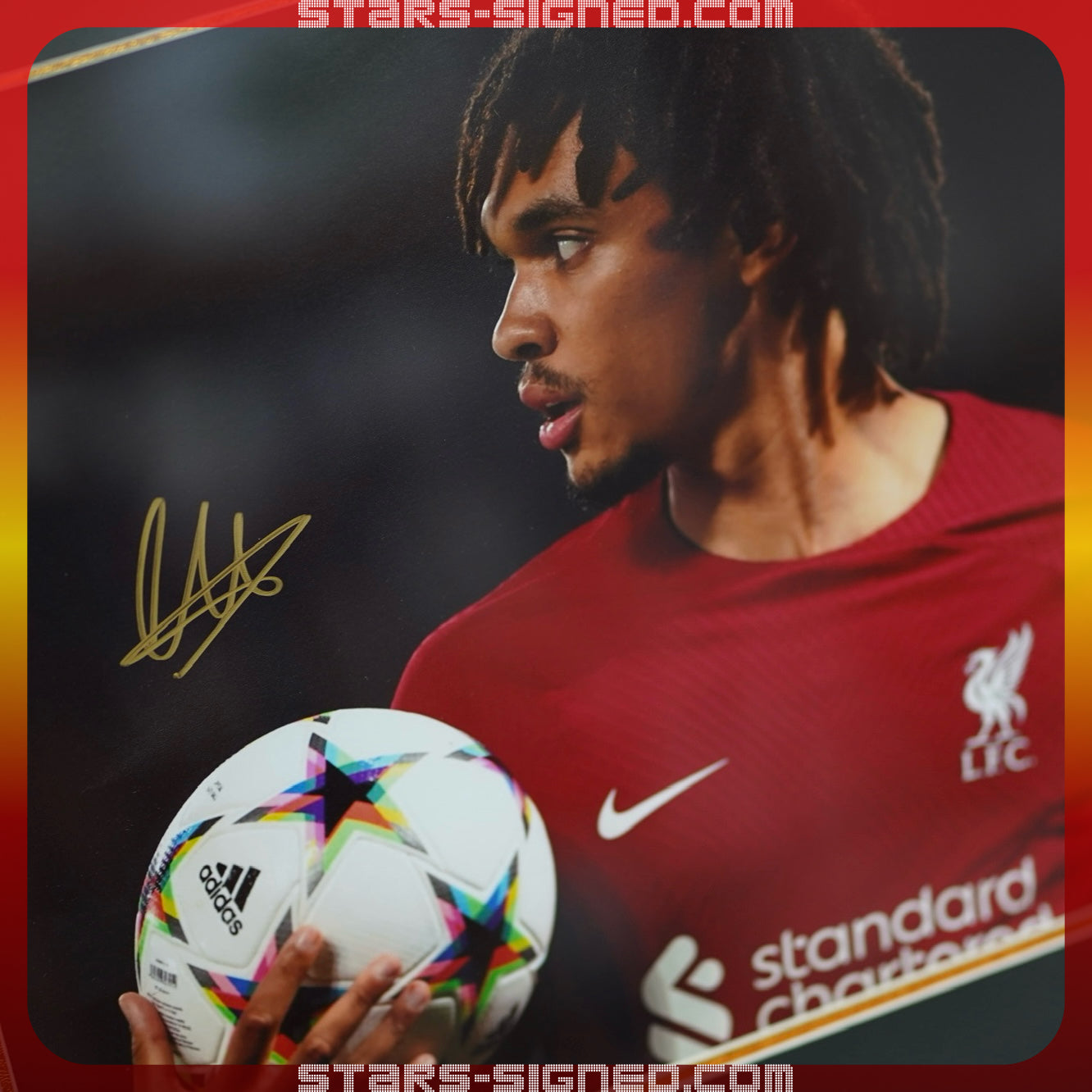 阿歷山大·阿諾特 Trent Alexander-Arnold 利物浦【比賽特寫】 親筆簽名照片裱框