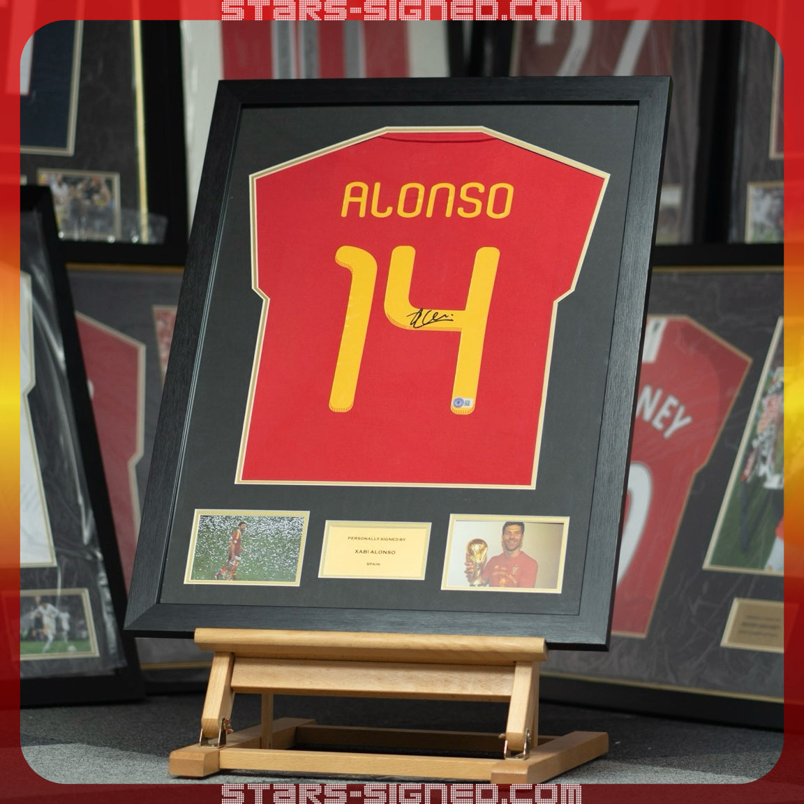 沙比•阿朗素 Xabi Alonso 西班牙主場球衣裱框(背簽)