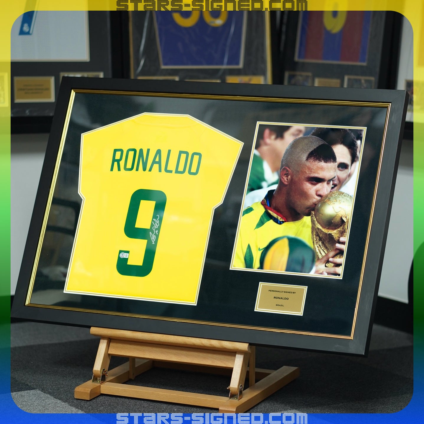 朗拿度 Ronaldo Nazario 巴西主場球衣寛幅裱框(背簽)