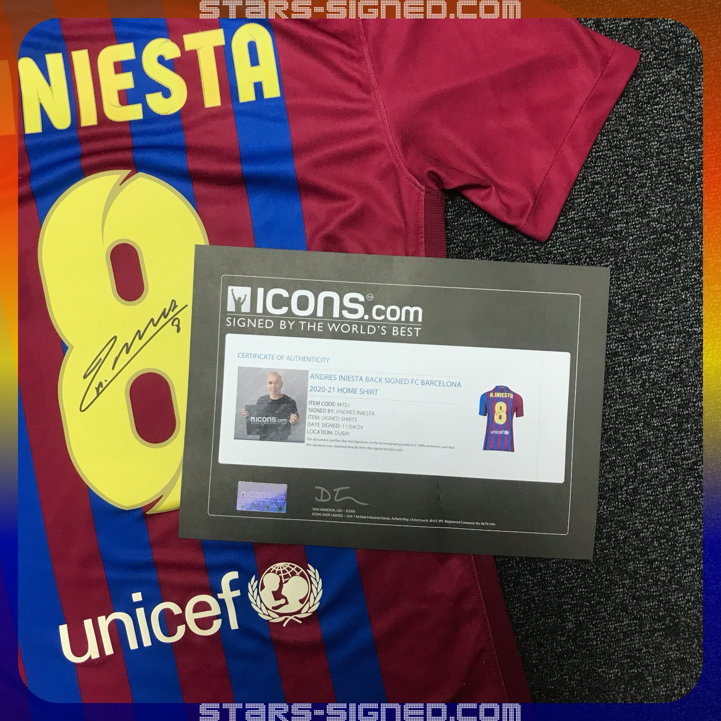 恩尼斯達 Andrés Iniesta 巴塞隆那主場球衣裱框 配金線條外框 (背簽)