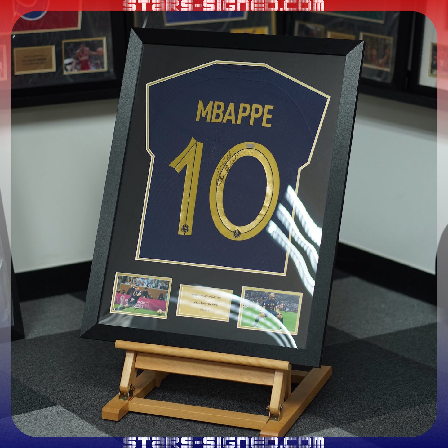 基利安·麥巴比 Kylian Mbappe 法國主場球衣裱框(背簽)
