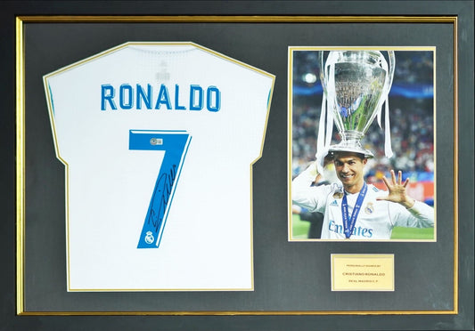 C·朗拿度 Cristiano Ronaldo 皇家馬德里主場球衣寛幅裱框 (背簽)