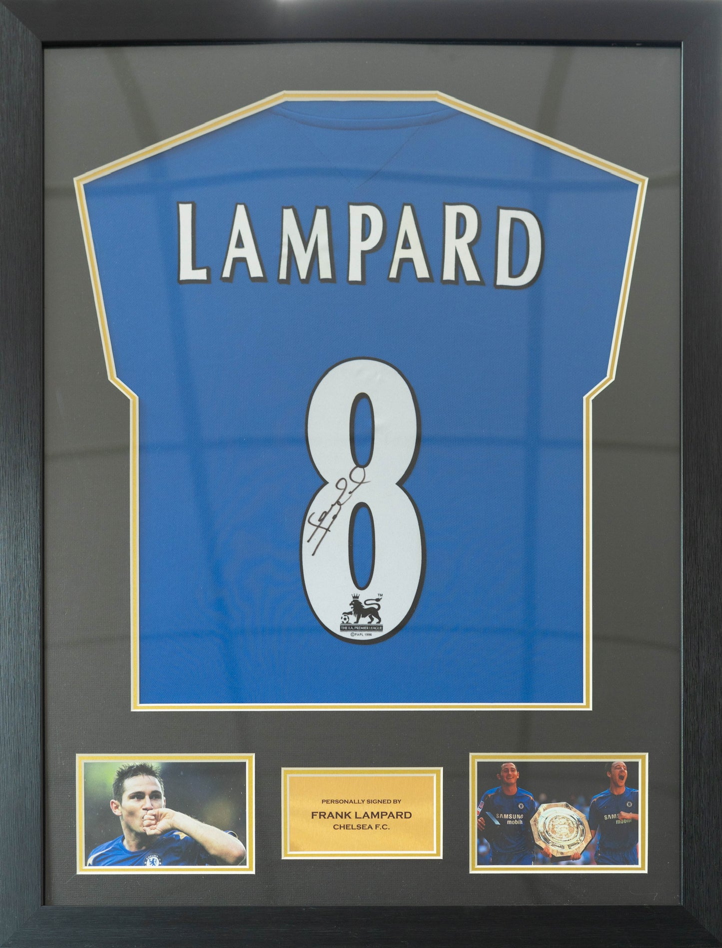 林伯特 Frank Lampard 車路士主場球衣裱框(背簽)