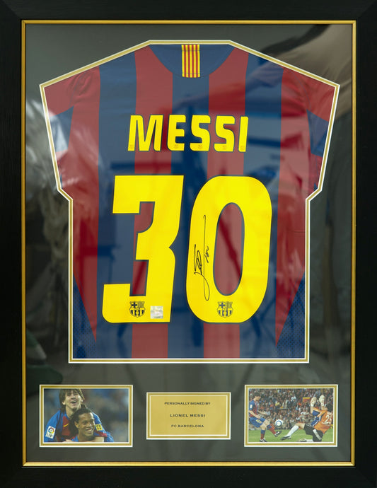 美斯 Lionel Messi 巴塞隆拿2005/06主場球衣裱框配金線條外框 (背簽)