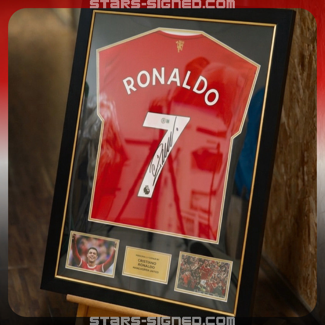 C·朗拿度 Cristiano Ronaldo 曼聯主場球衣裱框配金線條外框 (背簽)