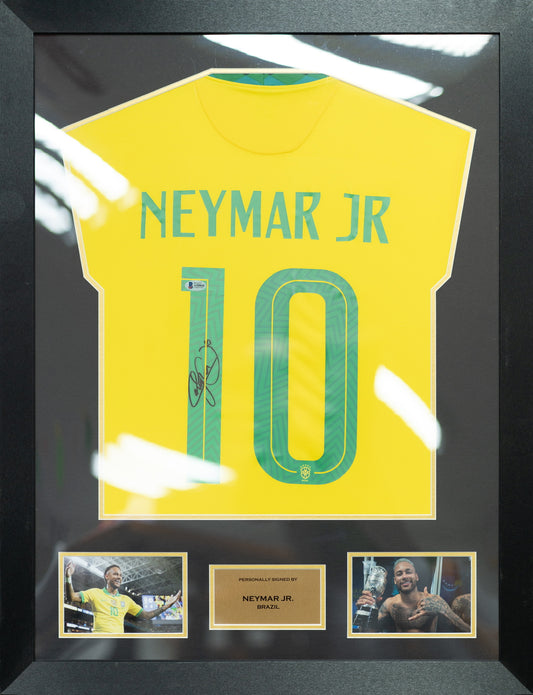 尼馬 Neymar JR. 巴西主場球衣裱框 (背簽)
