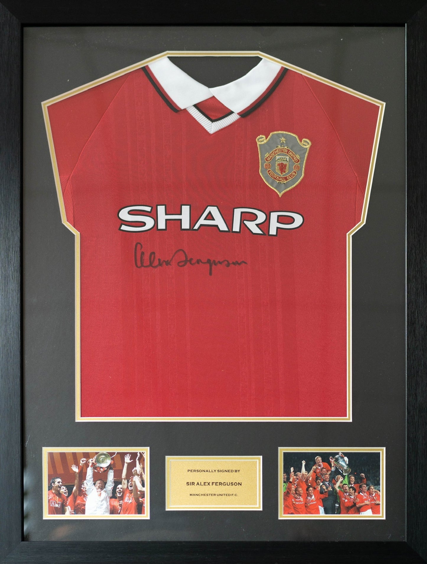 費格遜 Sir Alex Ferguson 曼聯1999歐冠球衣 (前簽)