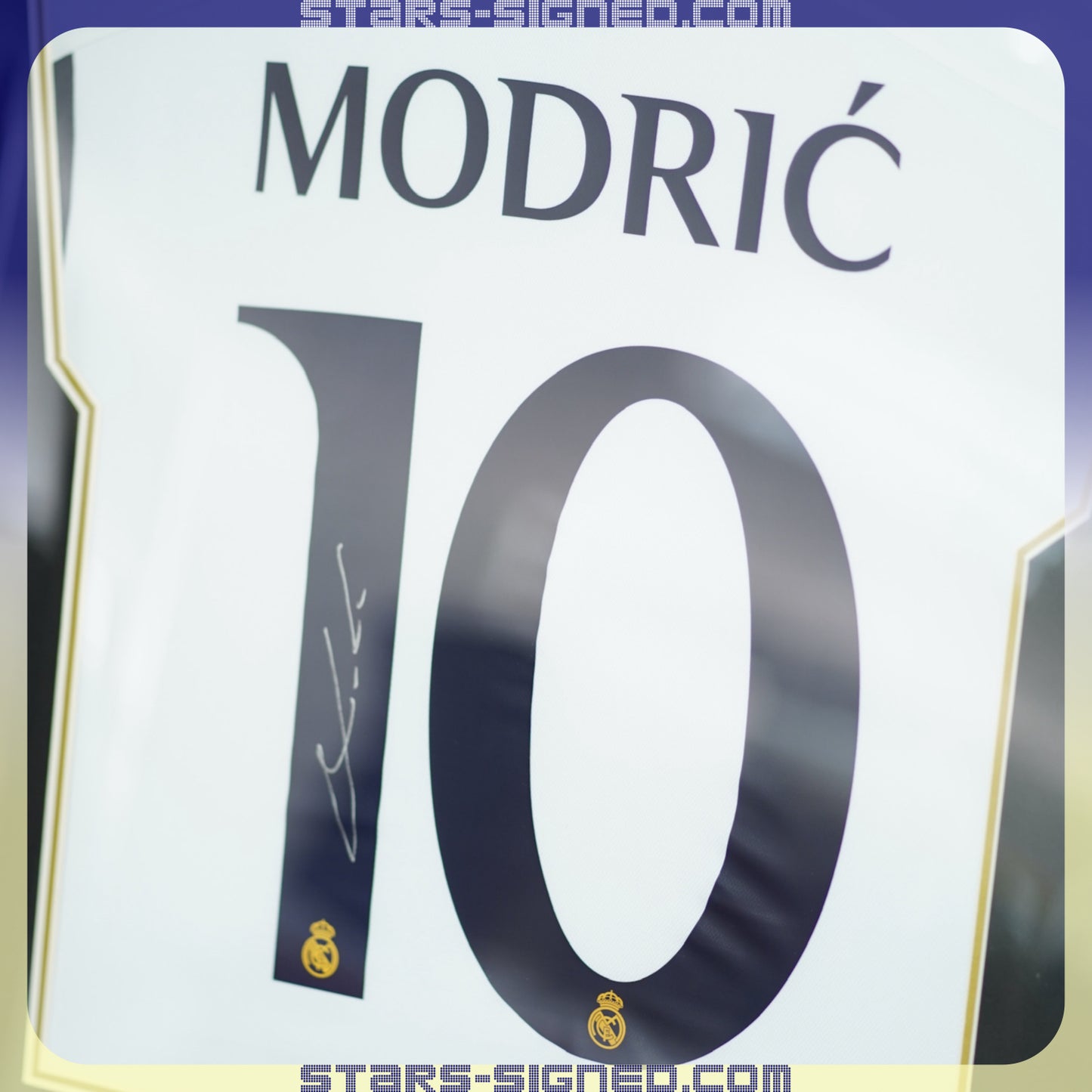 摩迪 Luka Modrić 皇家馬德里主場球衣裱框(背簽)