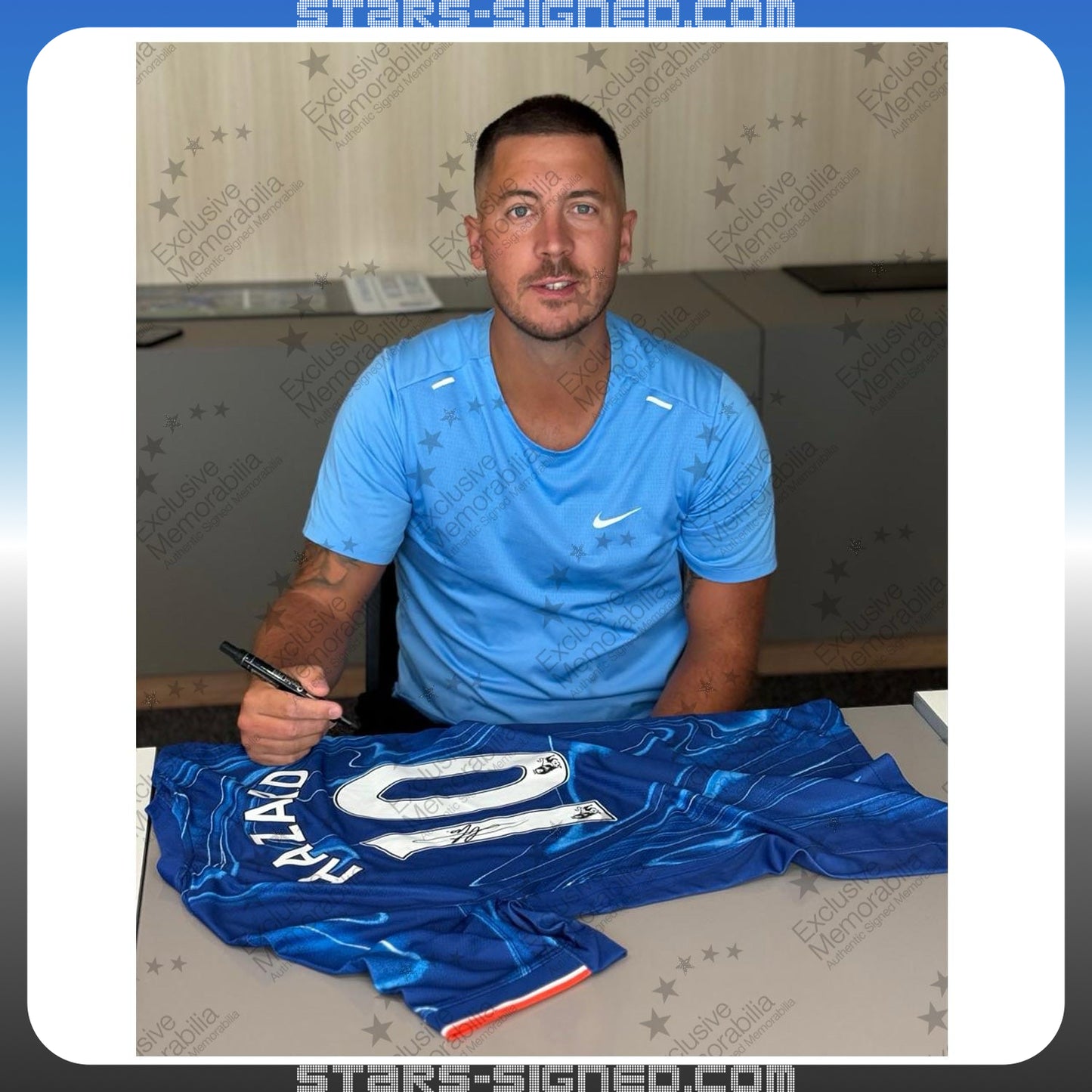 夏薩特 Eden Hazard 車路士主場球衣裱框配金線條外框(背簽)